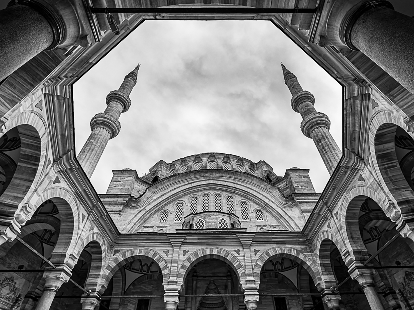 Nuruosmaniye Mosque